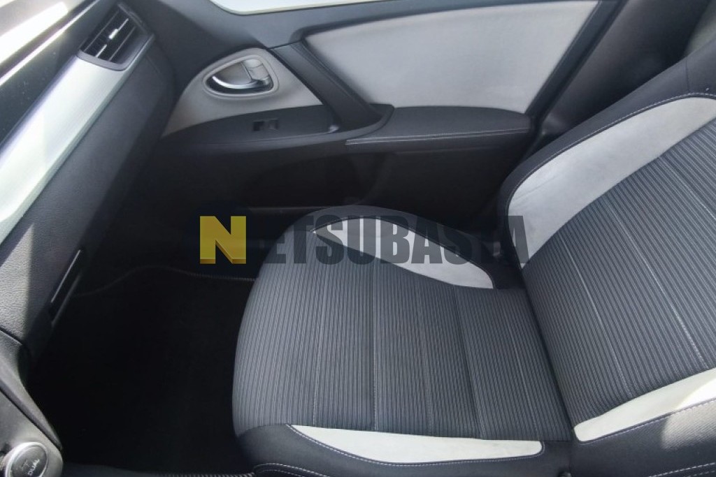 Toyota Avensis 150D 2015