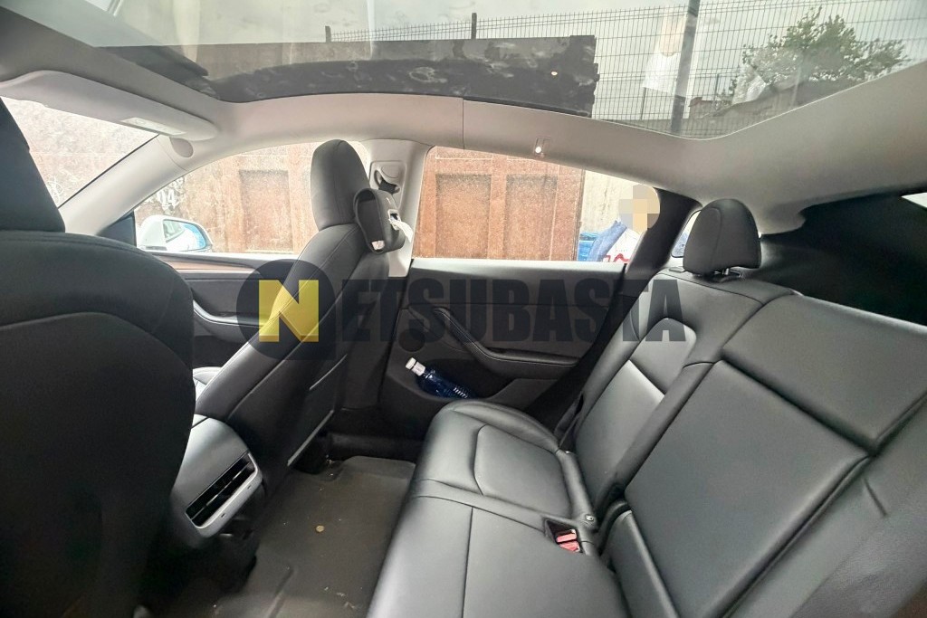 Tesla Model Y Traccion trasera 2024