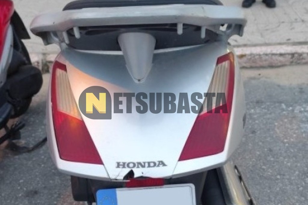 Honda FES 125 Pantheon 2005