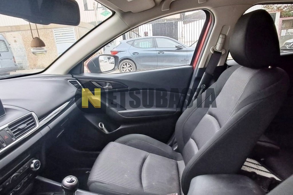 Mazda 3 SKYACTIV-D 2.2 2015