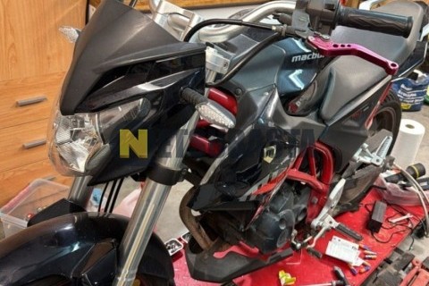 Piaggio SuperHexagon GTX 250 2003