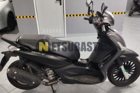 Piaggio SuperHexagon GTX 250 2003