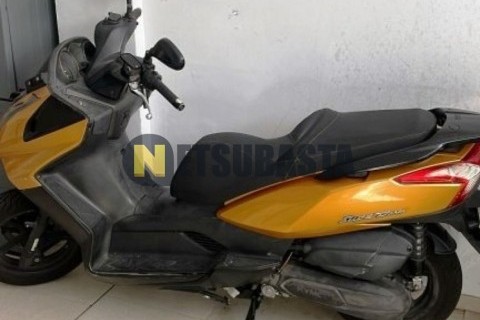 Piaggio SuperHexagon GTX 250 2003