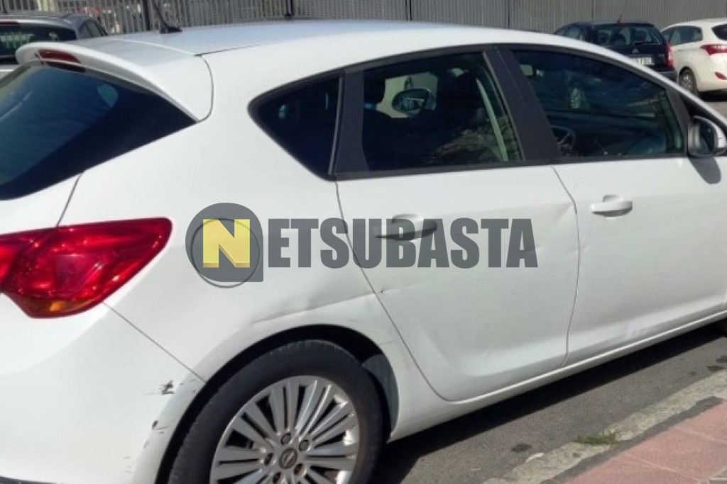 Opel Astra 1.6 CDTI 2015