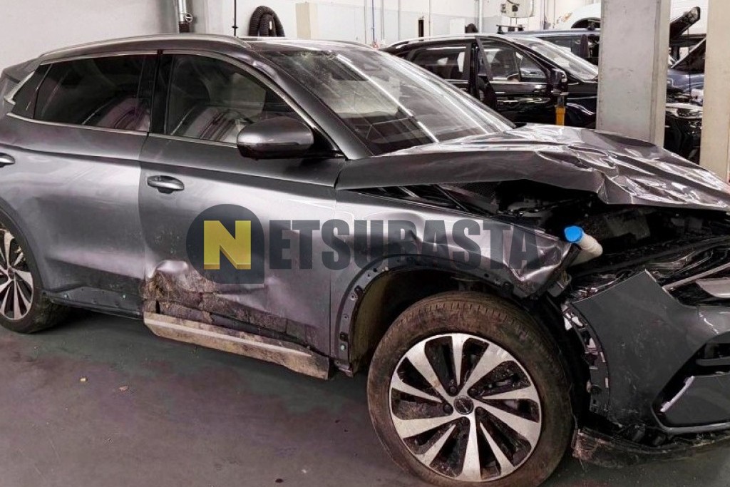 BYD Seal U DM-i 2025