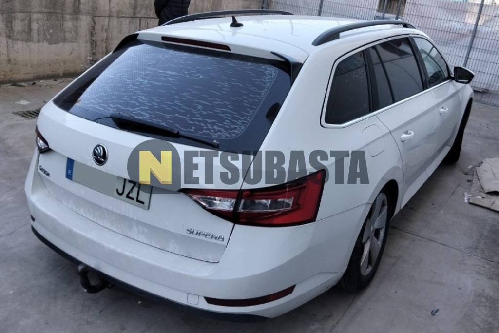 Skoda Superb Combi 2.0 TDI DSG 2017