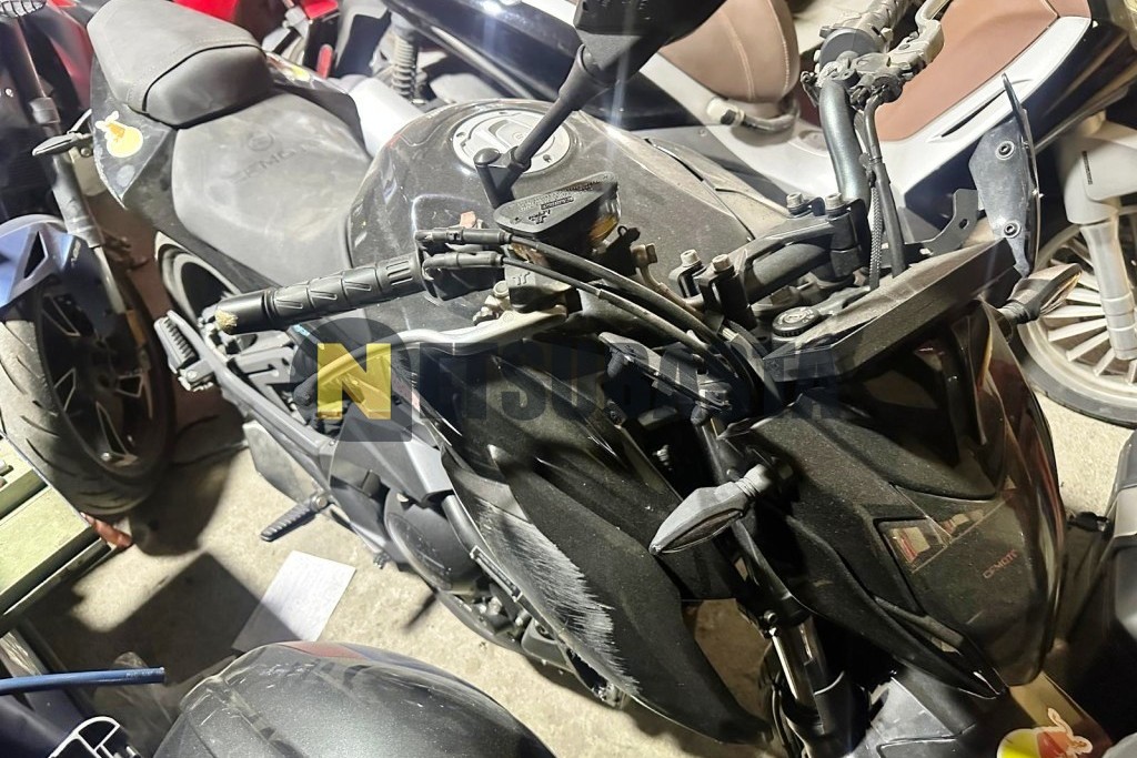 CFMoto 650 NK 2023