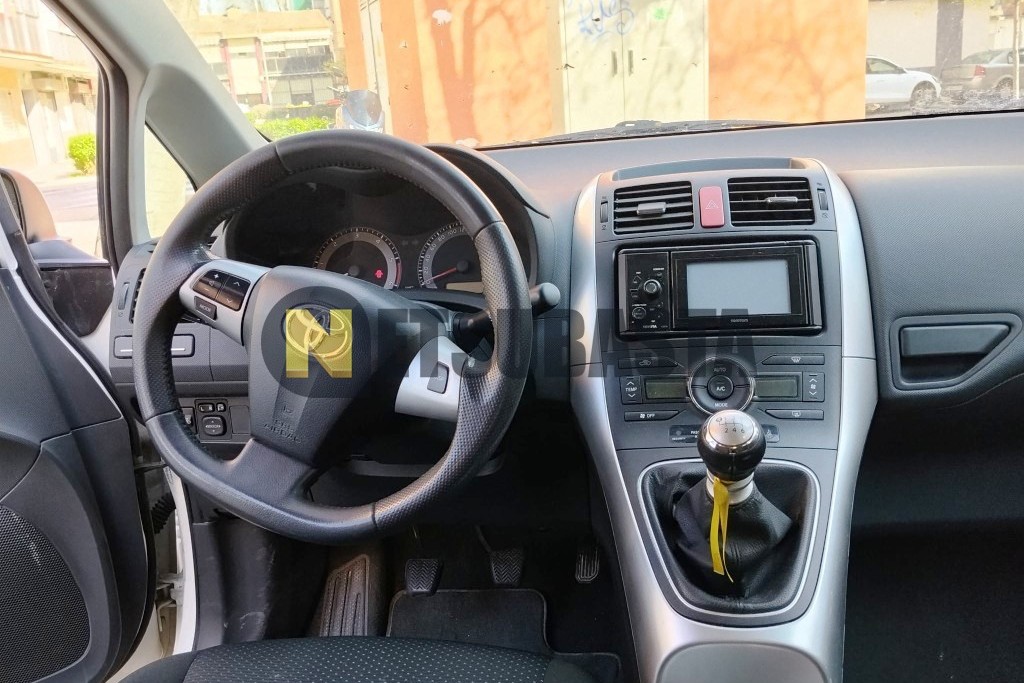 Toyota Auris 1.4 D-4D 2012