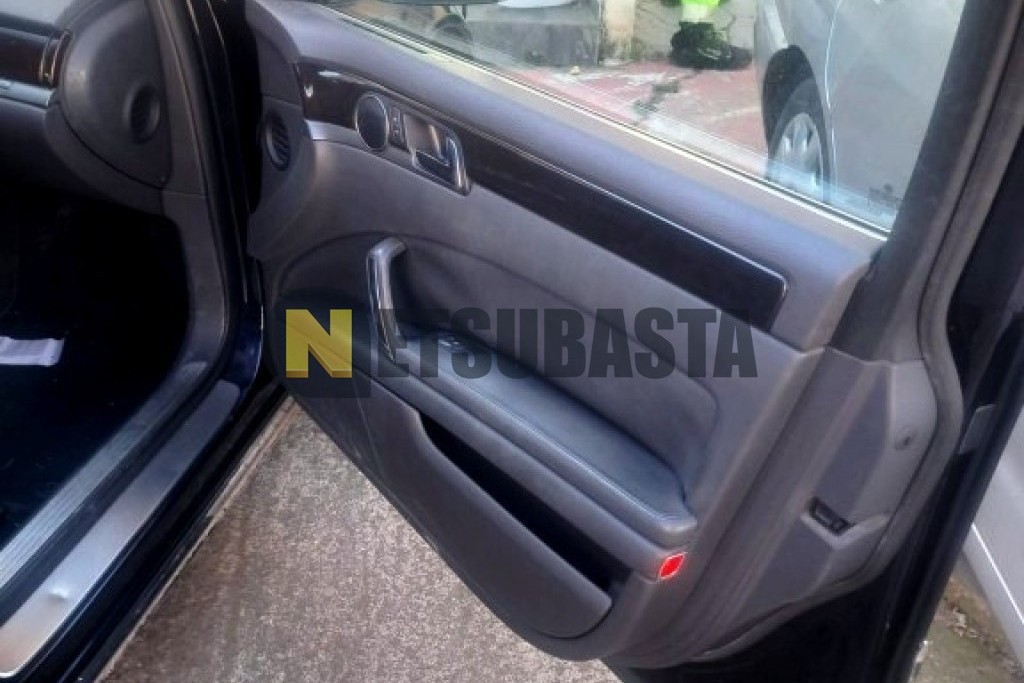 Volkswagen Phaeton 3.0 V6 TDI 4 MOTION 2005