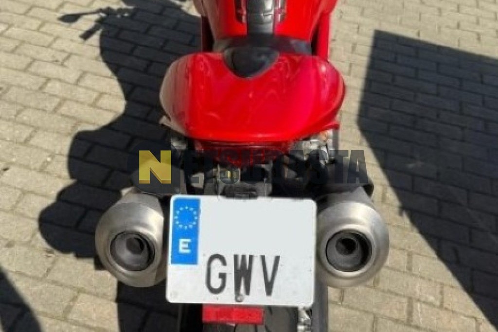 Ducati MONSTER 696 2010