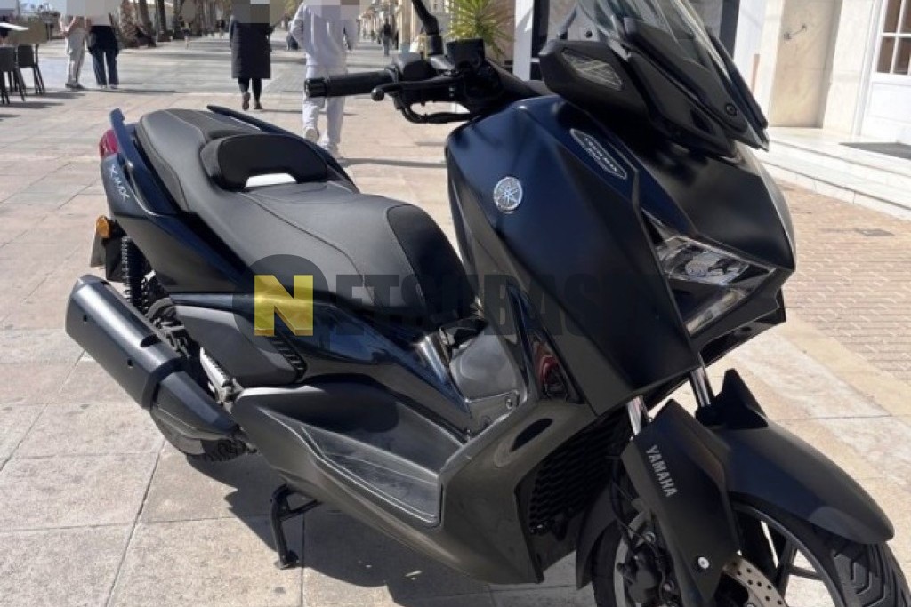 Yamaha XMAX 300 Tech Max 2024