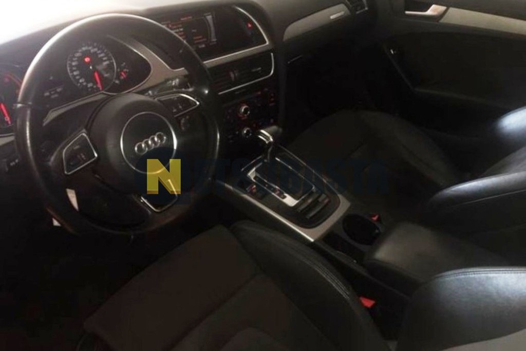 Audi A4 allroad quattro 2.0 TDI S tronic 2012