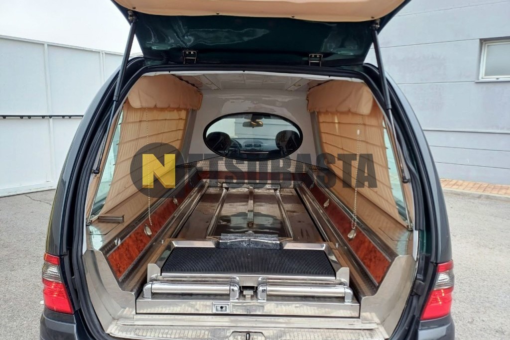 Mercedes-Benz E 220 CDI Aut. (Fúnebre) 2006