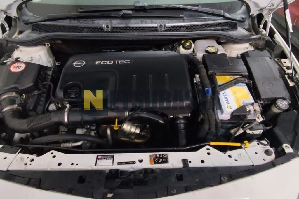 Opel Astra Sedán 1.7 CDTI 2012