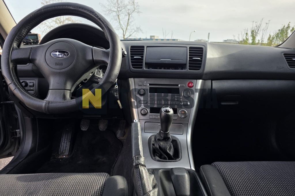 Subaru Outback 2.5i 2005
