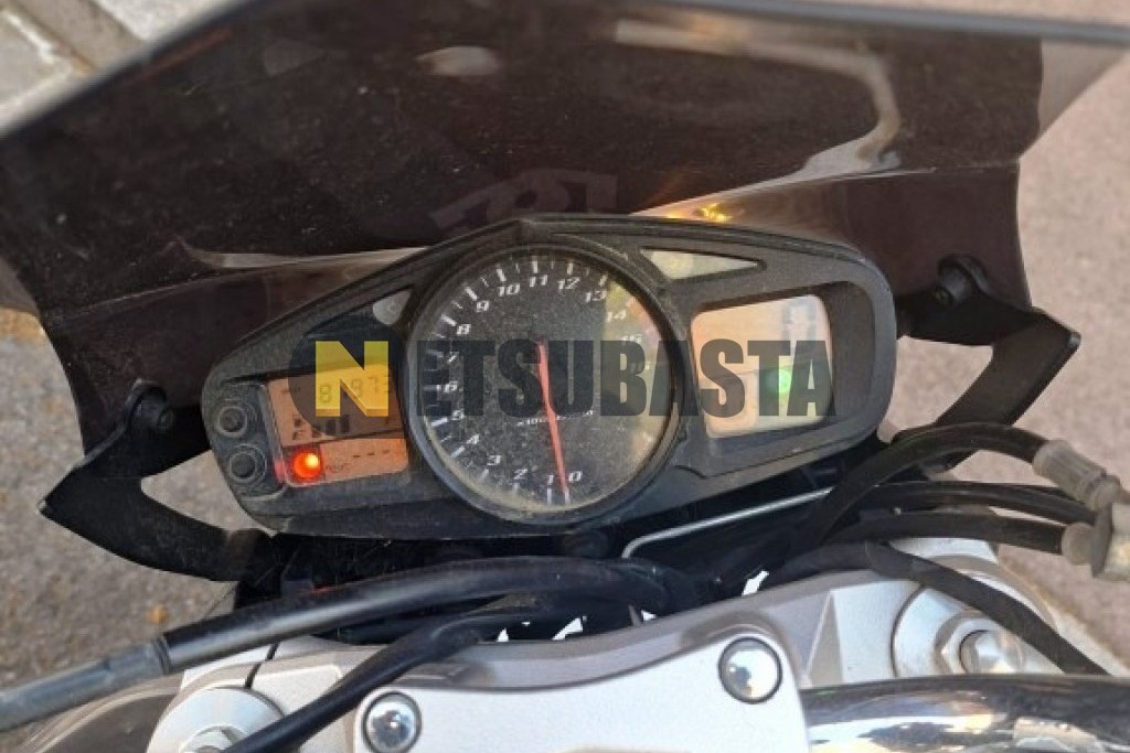 Suzuki GSR 600 2008