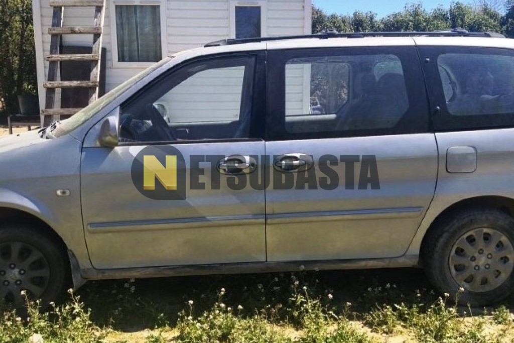 Kia Carnival 2.9 CRDI 2005