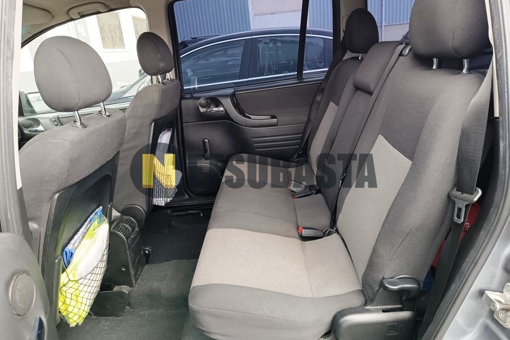 Opel Zafira 2.0 DTi 16V 2005