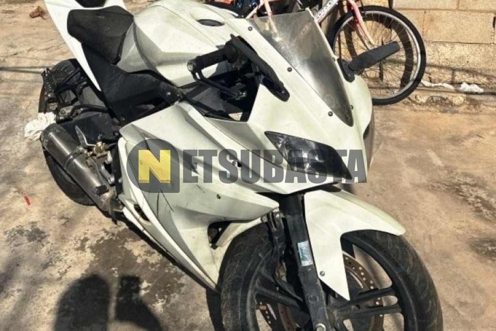 Yamaha YZF R 125 2010