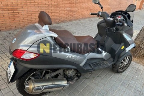 Yamaha X-Max 125 2011
