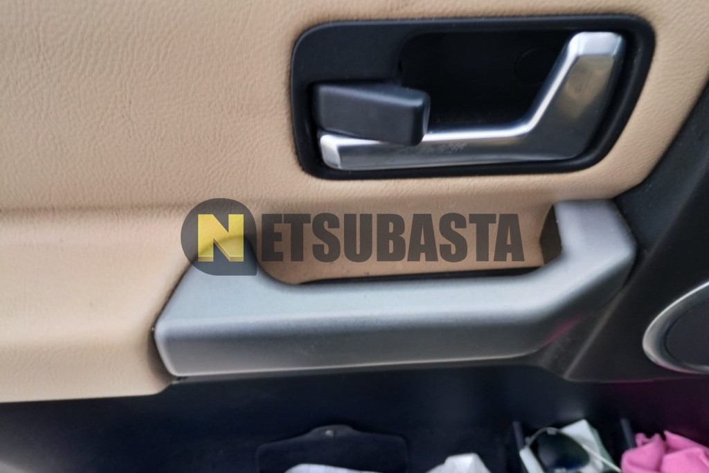 Land-Rover Discovery 3.0 TDV6 2.7 SE CommandShift 2007