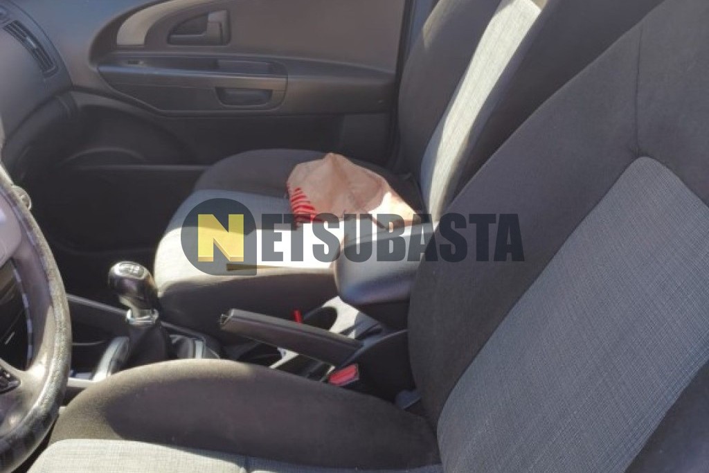 Kia ceed 1.6 CRDi 2010