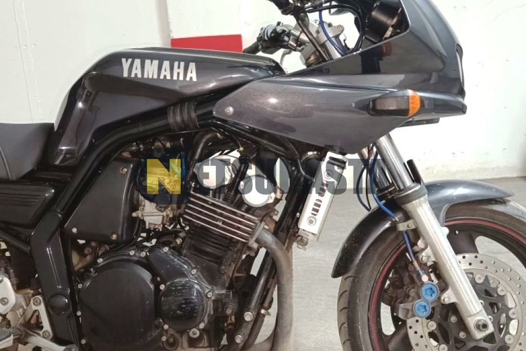 Yamaha FZS 600 Fazer 1998