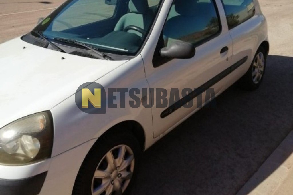 Renault Clio 1.2 2003