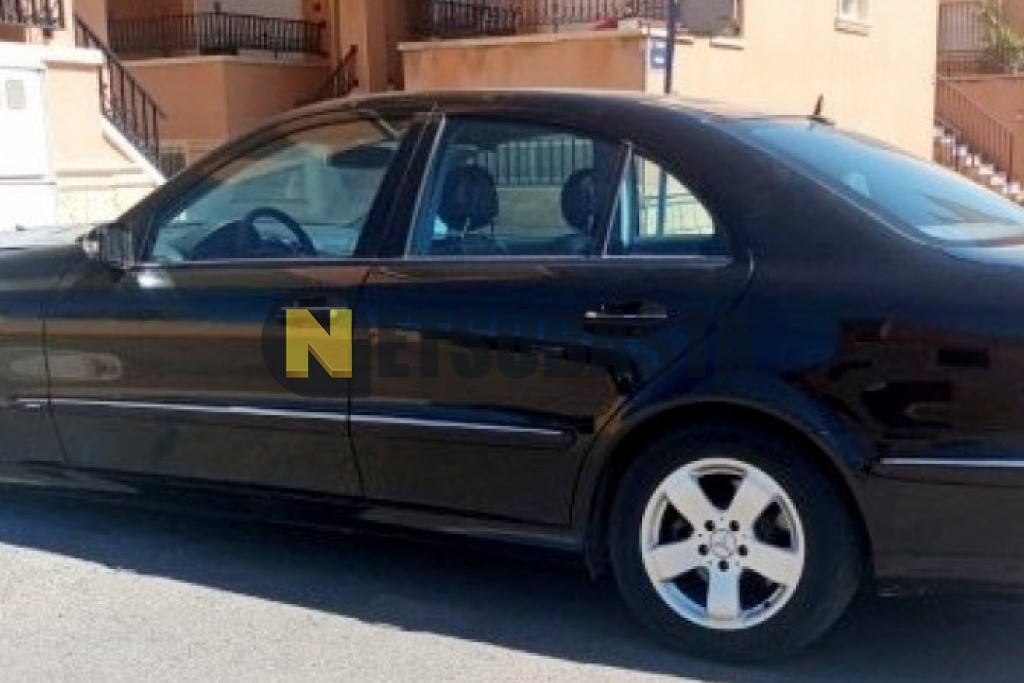 Mercedes-Benz E 320 CDI 2003