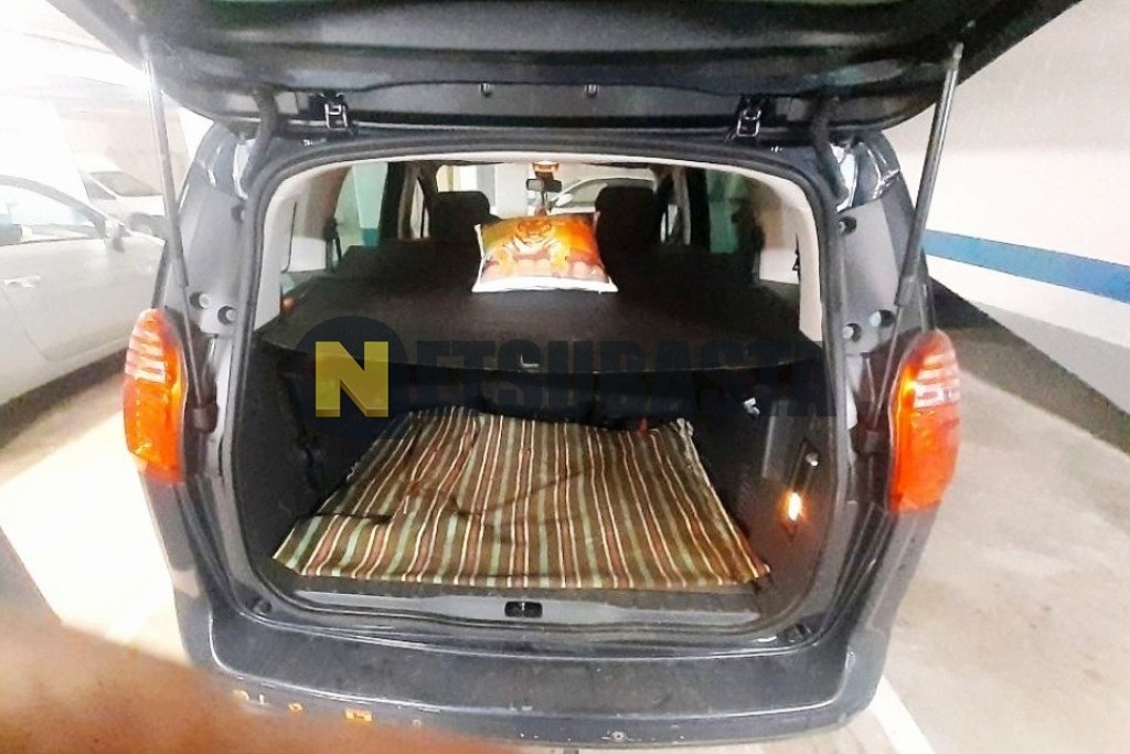 Peugeot 5008 1.6 HDi 2012