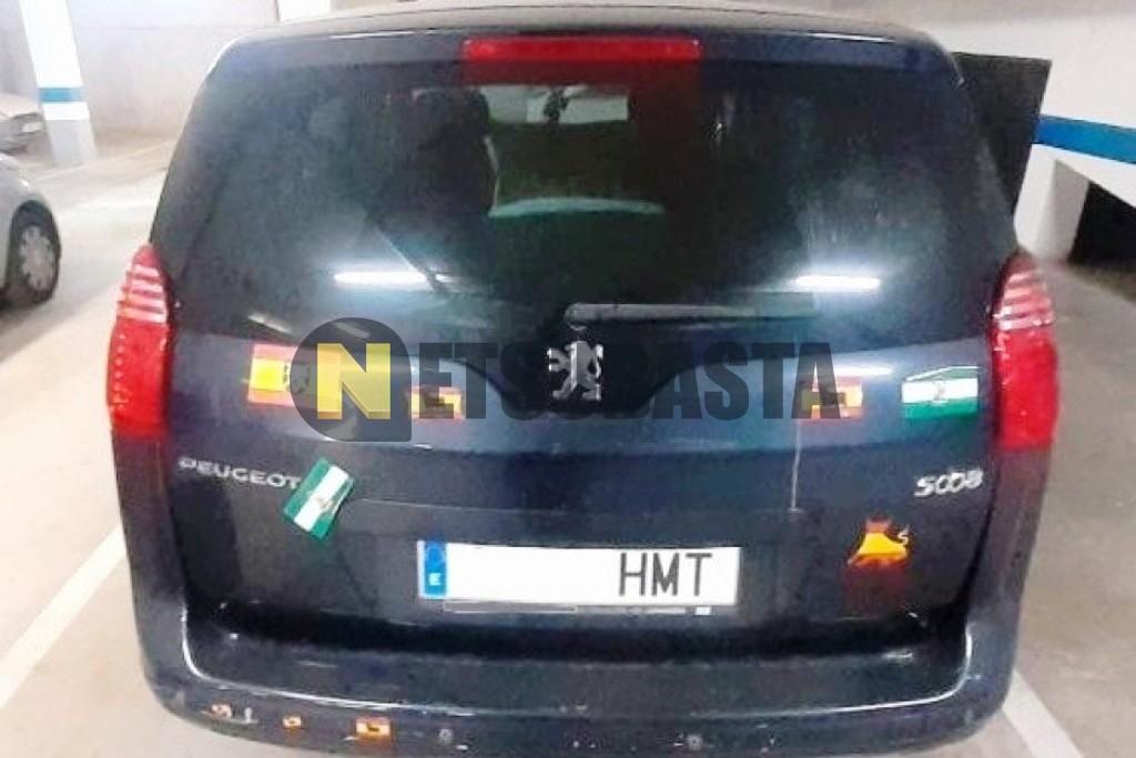 Peugeot 5008 1.6 HDi 2012