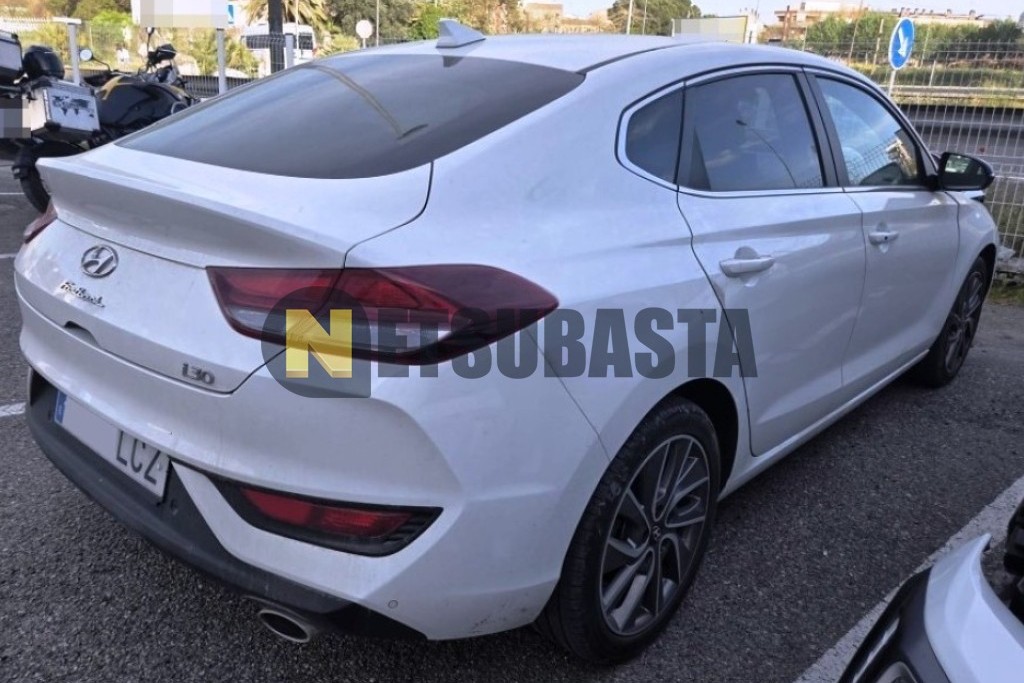 Hyundai i30 Fastback T-GDi 1.4 2019