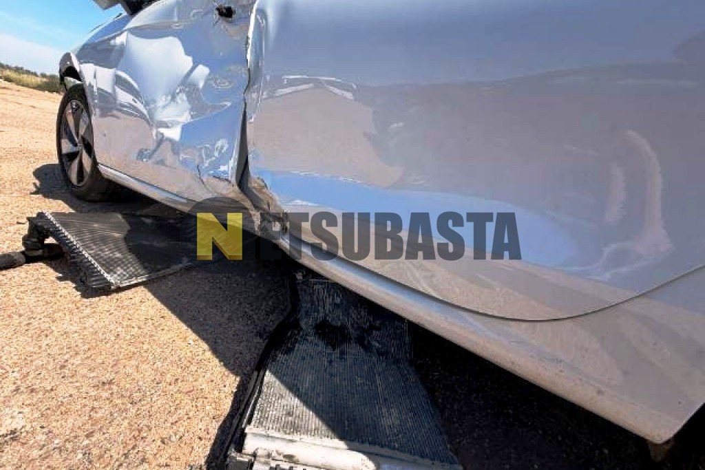 Volkswagen Passat Variant 2.0 TDI DSG 2025