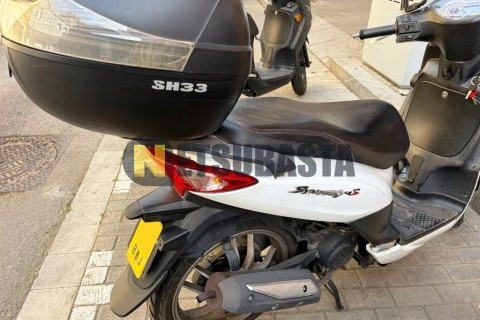 Yamaha YZF R 125 2016