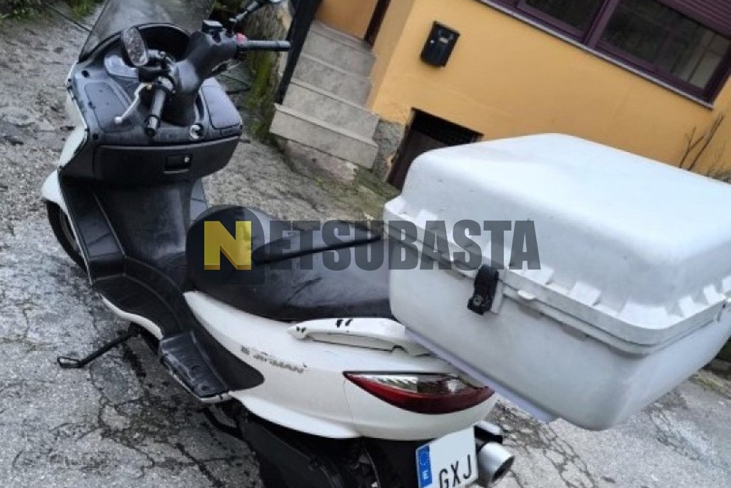 Suzuki Burgman 200 2010