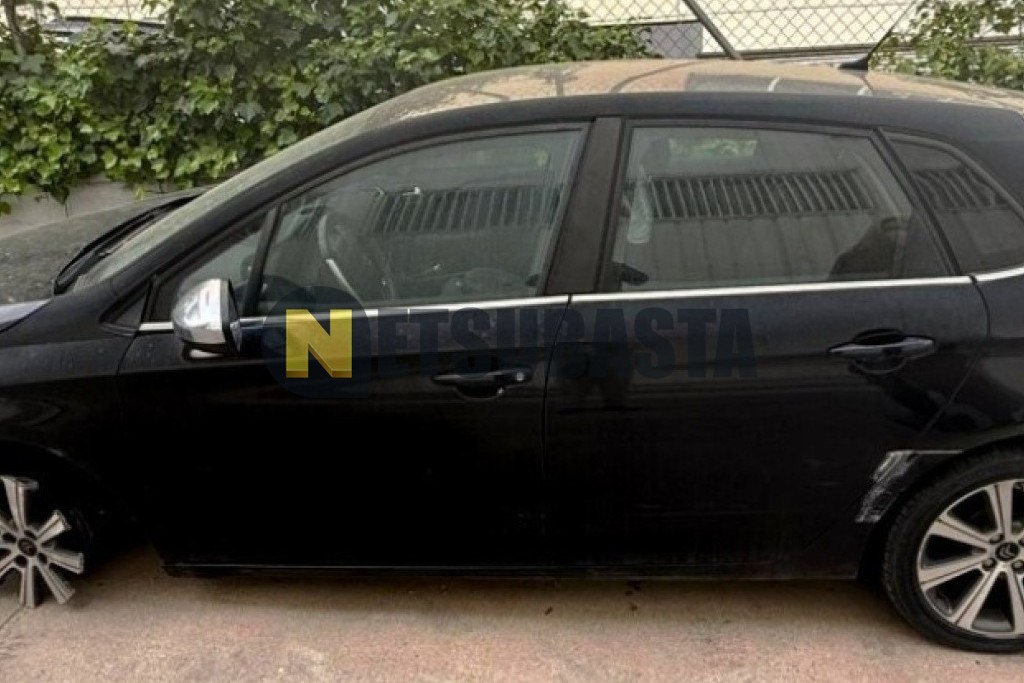 Citroën C4 1.2 PureTech EAT6 2016