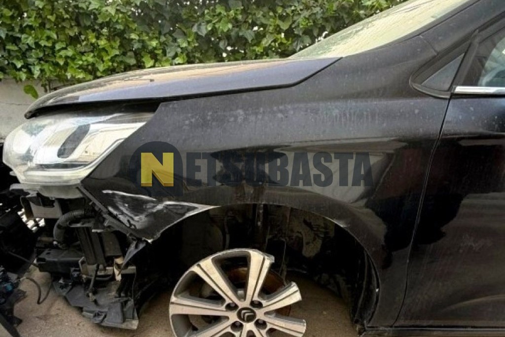 Citroën C4 1.2 PureTech EAT6 2016