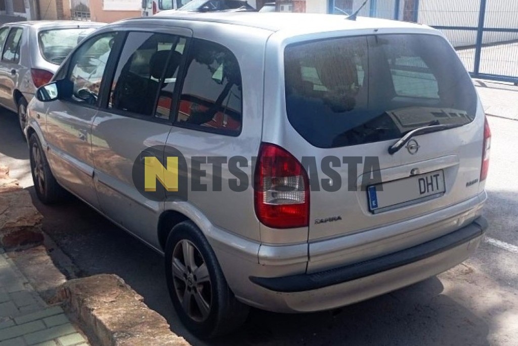 Opel Zafira 2.2 DTi 2005