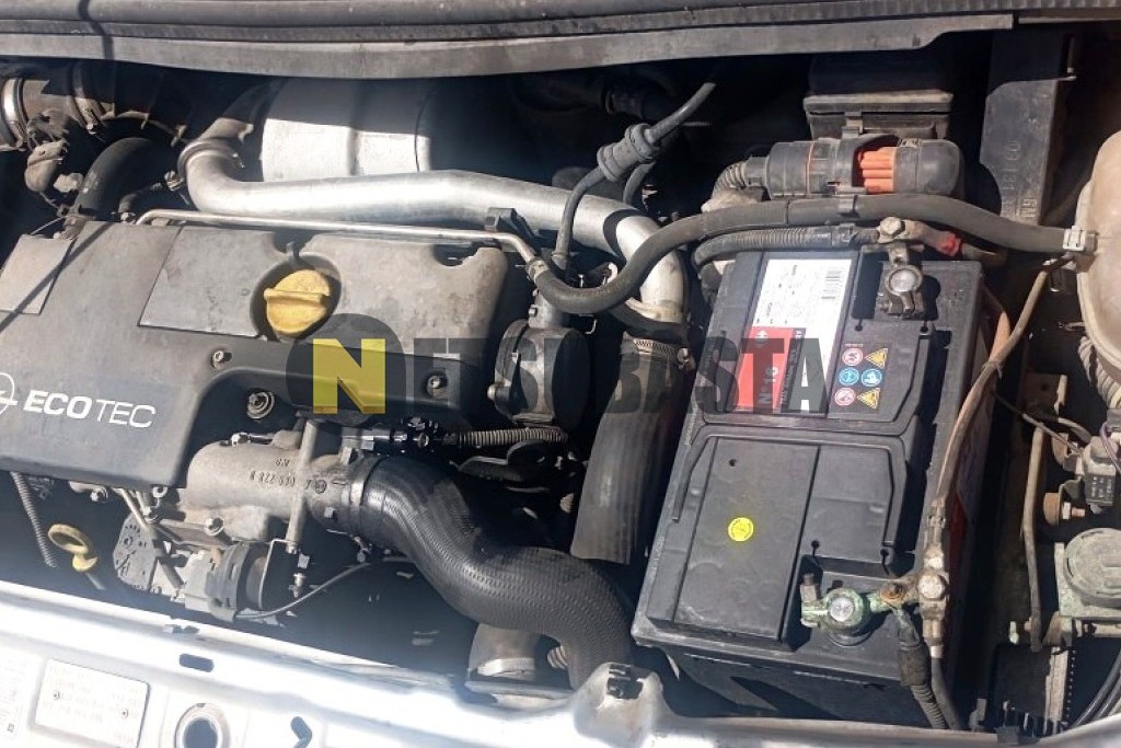 Opel Zafira 2.2 DTi 2005
