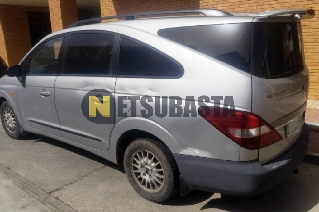 SsangYong Rodius 270Xdi 4x2 2006