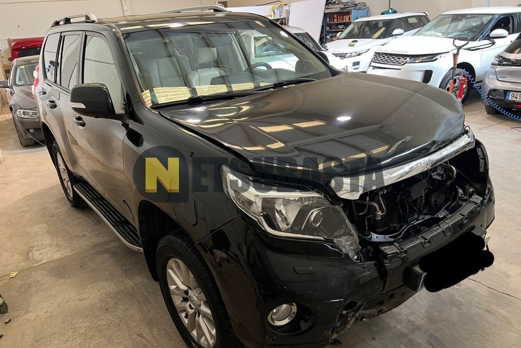 Subasta de Toyota Land Cruiser 180D Auto 7 asientos 2017