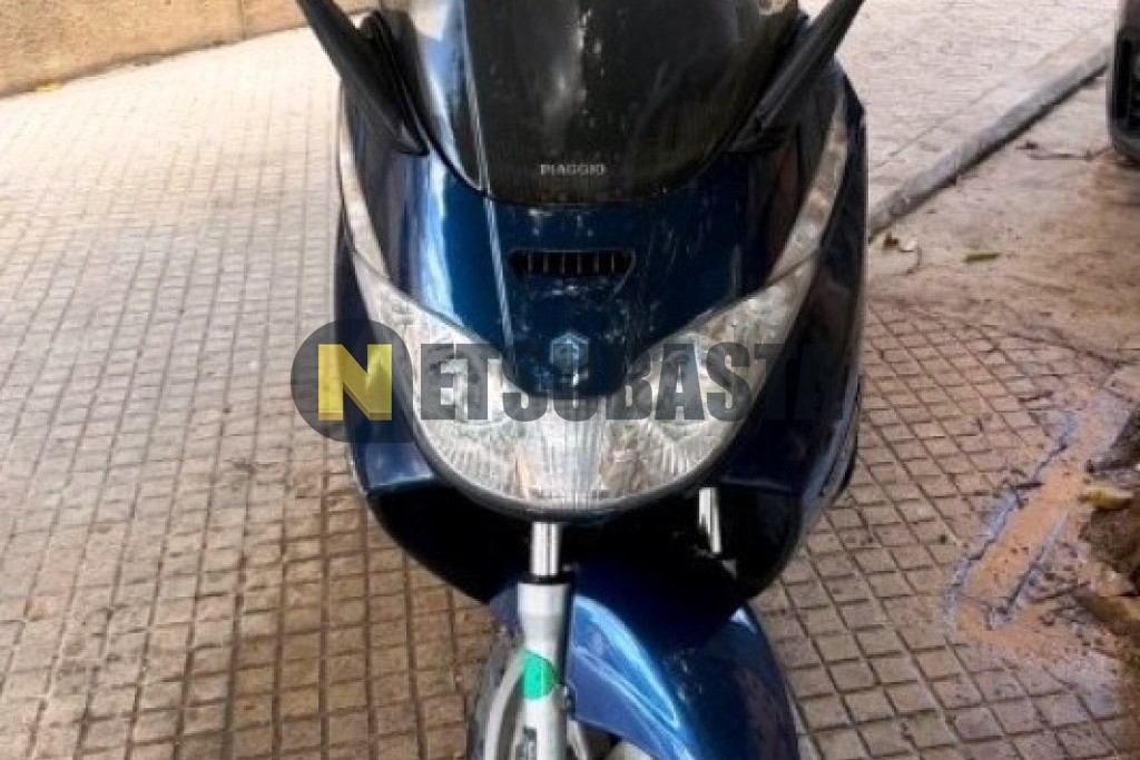 Piaggio X8 125 2006