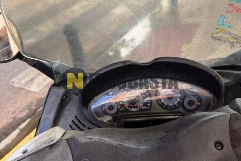 Piaggio X8 125 2006
