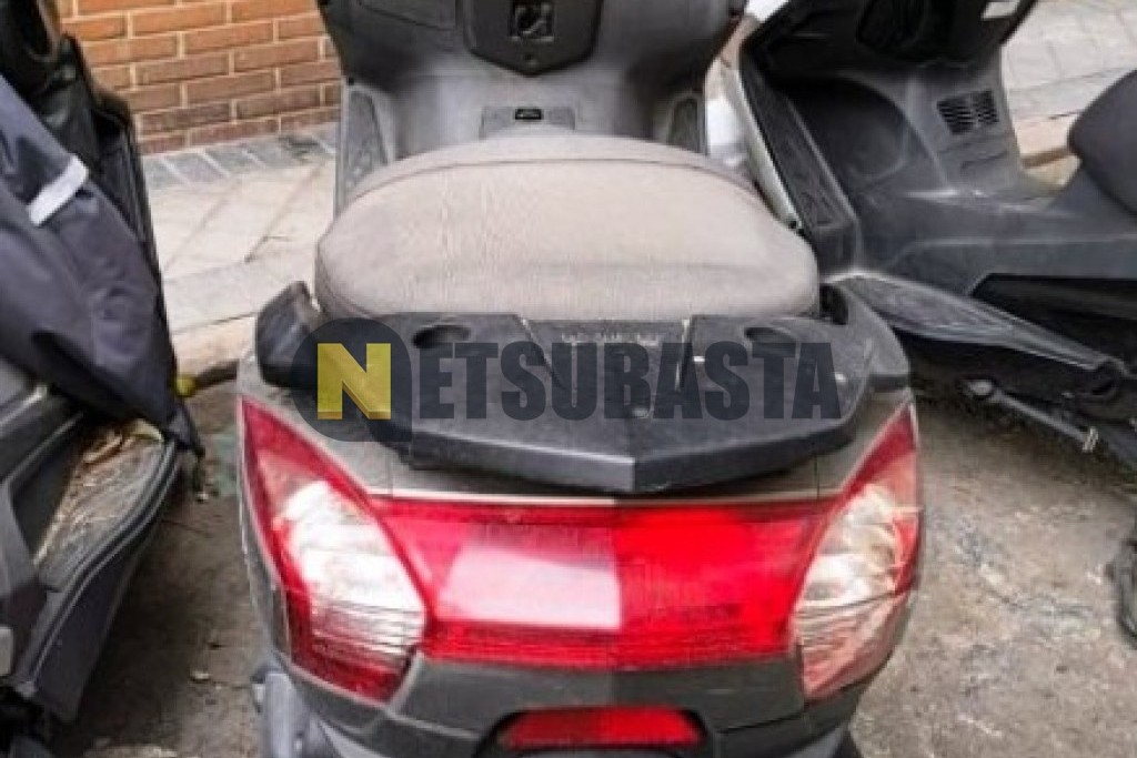 Kymco Super Dink 125i ABS 2012