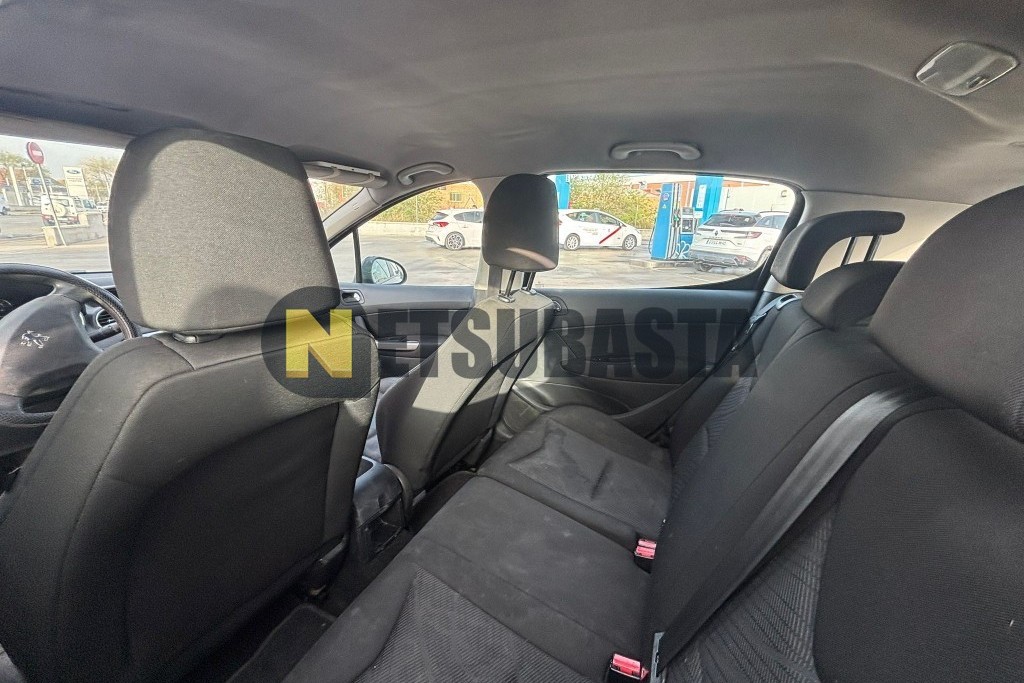 Peugeot 308 1.4 VTi 2010