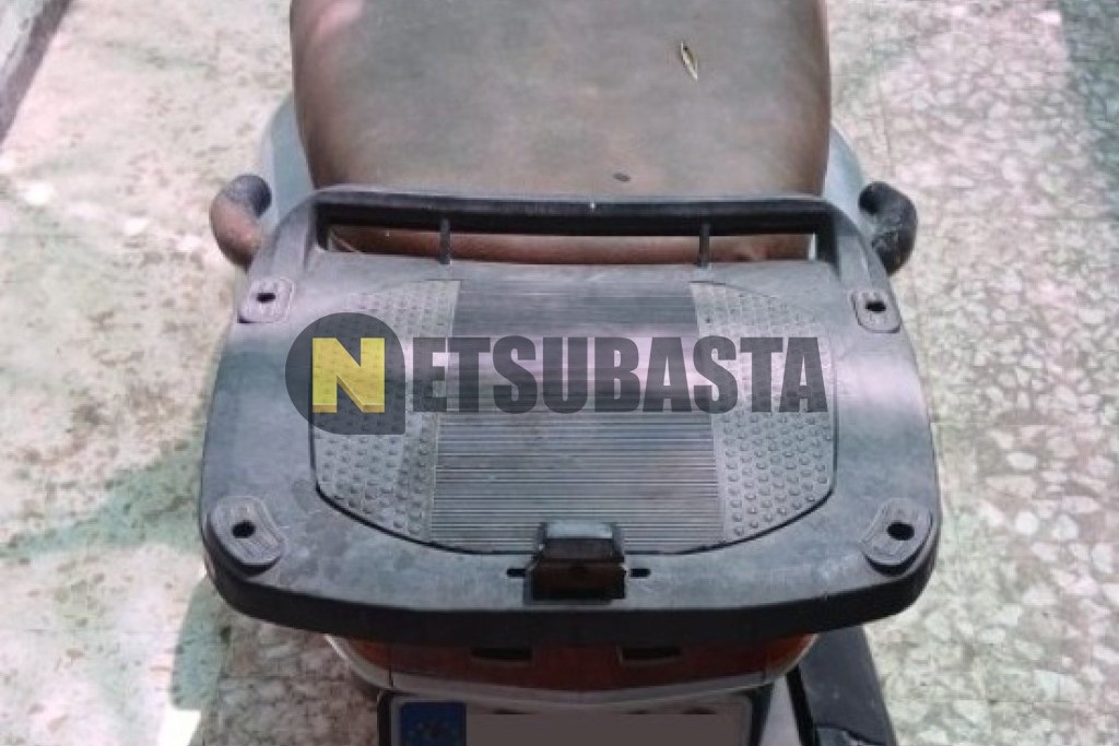 Honda SCV 100 LEAD 2008