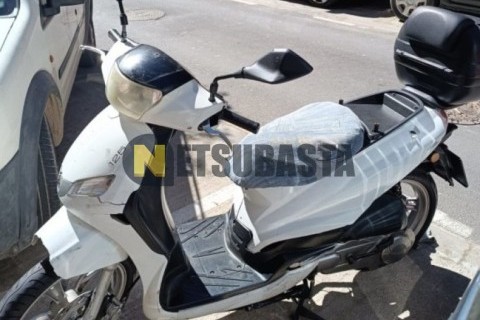 Suzuki BURGMAN 650 Executive 2010