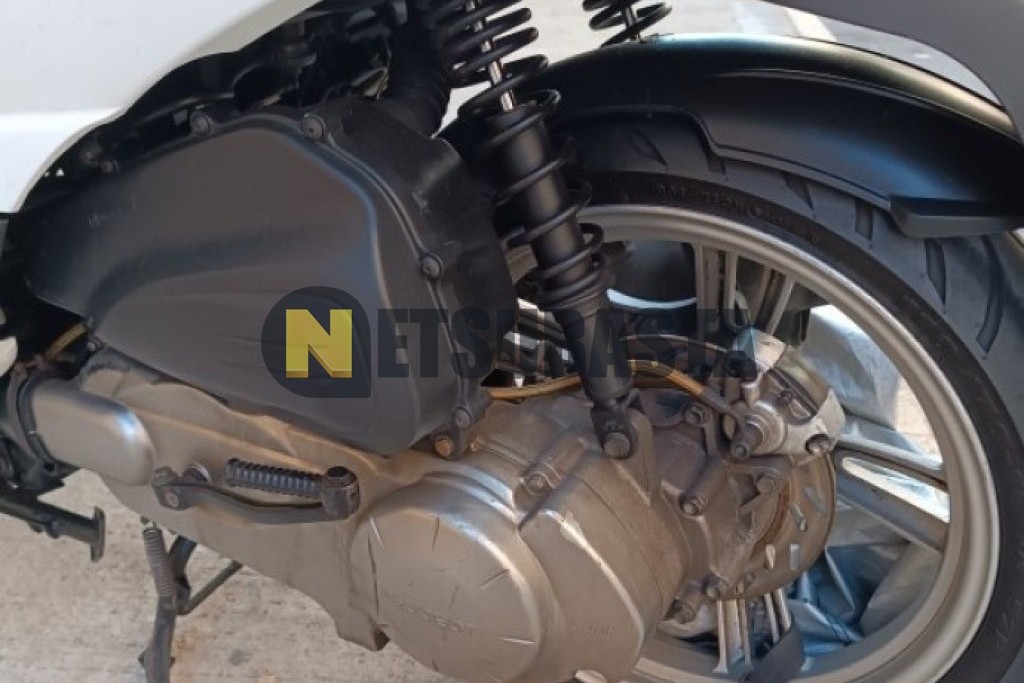 Peugeot Tweet 125 2015