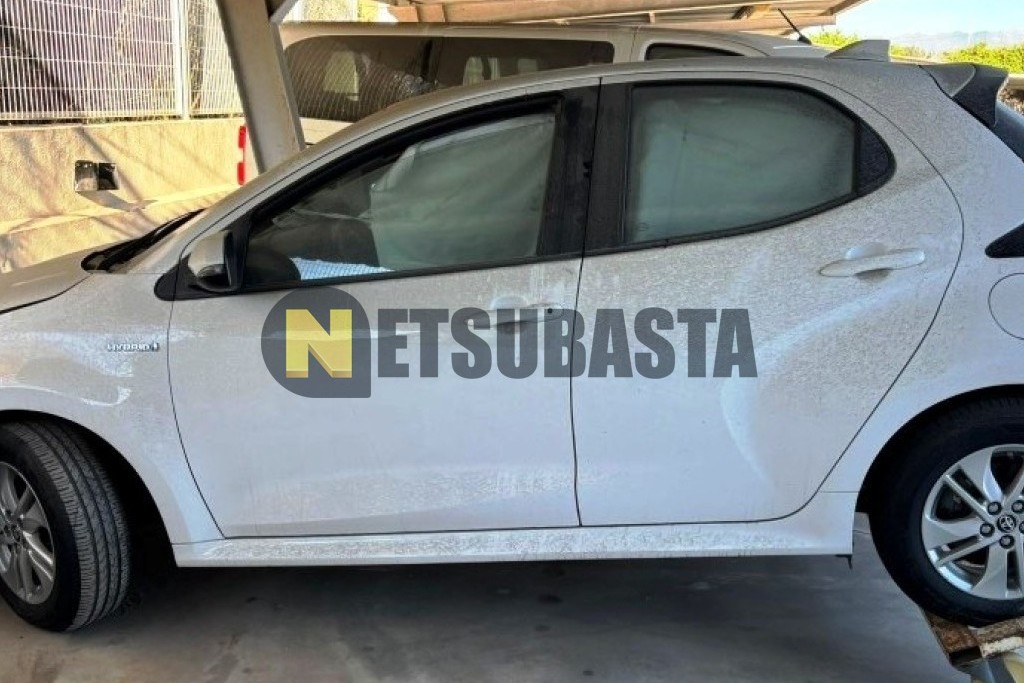 Toyota Yaris 120H 2021