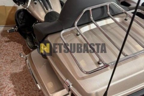 Kawasaki Z900RS 2023